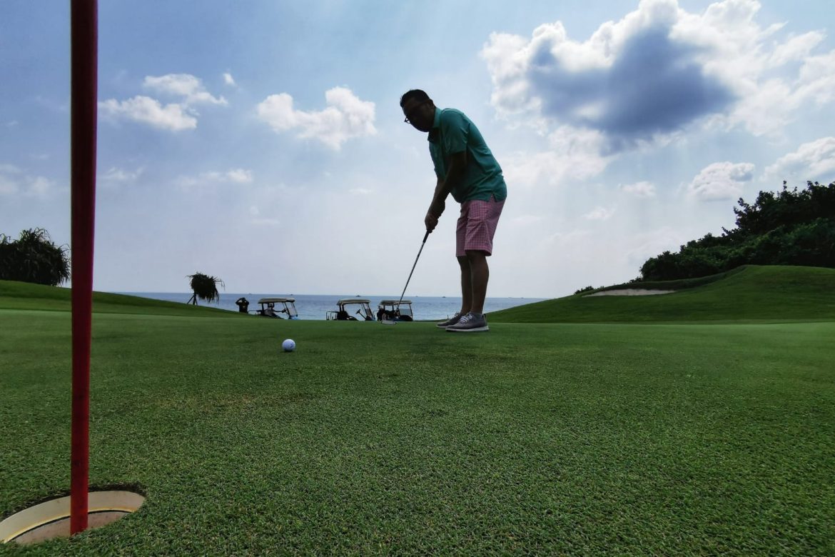 Gubernur Ansar: ”Golf Mendorong Kemajuan Sektor Pariwisata.